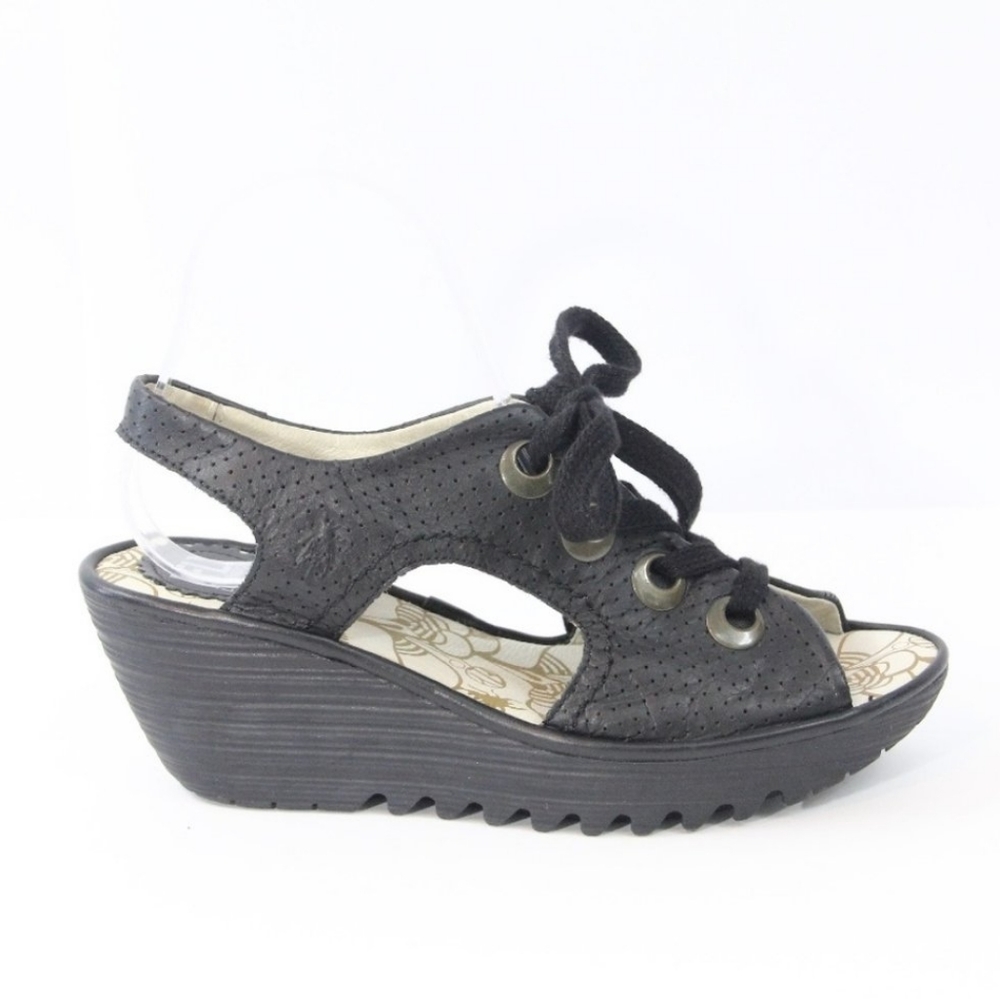 FLY LONDON WEDGE